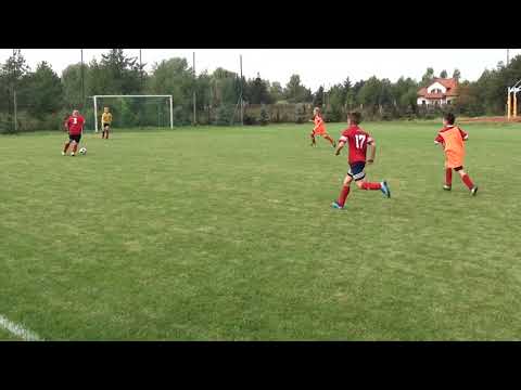 2 kolejka II LO E2 Gr.3 FC Bobrowiec Józefovia (2018/2019)