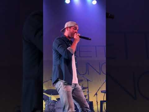 Brett Young - Sleep Without You [12-1-17] part 1