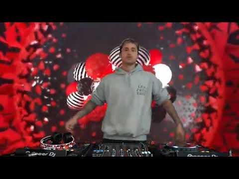 Bassjackers & Wolfpack Feat. Richie Loop - Old Money