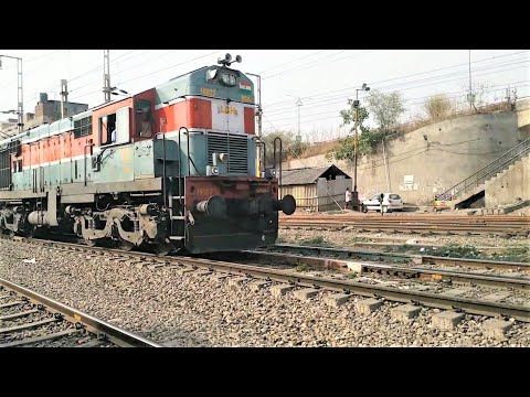 (12044) Shatabdi Express (Moga - New Delhi) Via (Dhuri) With (LDH) WDM3A Locomotive.! Video