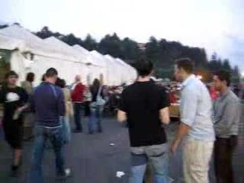 Balla coi cinghiali_welcome