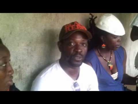 Hamed Farras, from Ivory Coast, saying hello to the brazilian people