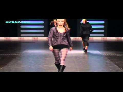 Anja Gockel 2007 fashion show with Chieftain Joseph Reggae @ web62.com