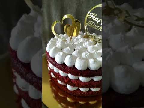 Red velvet cake❤️🤍