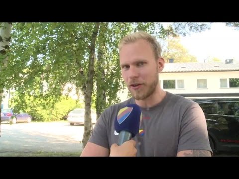 Alexander Urbom trivs hemma i Stockholm