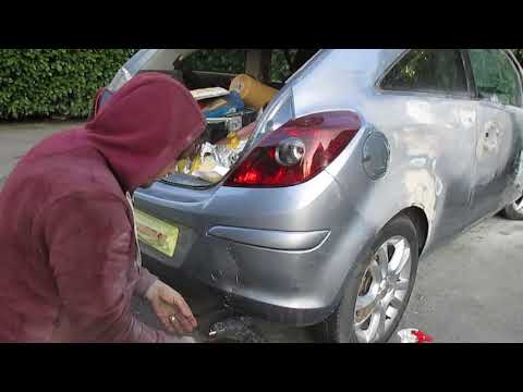 Corsa D  bumper repair  using hot stapler