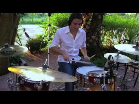 Paco Barillà - 30 Seconds to Mars - Closer To The Edge (Drum Cover)