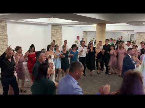 Nunta 2024 Curtea de Arges la Popasul lui Gicuta cu Formatia MODERN - tel : 0741068162 / 0766751805