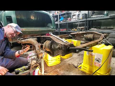 Project Simon: stripping the rear subframe, 1968 Classic Mini MKII