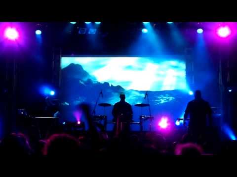 VNV Nation - Standing (clip, live at Phoenix Concert Theatre in Toronto 2009-07-14)