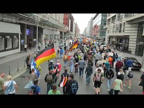 Berlin 03. 10. 2023 Tag der Deutschen Einheit am Dom(2)