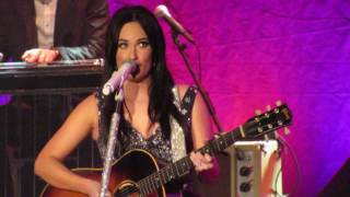 Kacey Musgraves - Family is Family 12/31/16 { Grand Ole Opry New Years Eve}