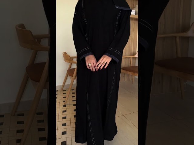 عباية كريب سراميك اندونيسي سواد فاحم