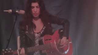 Susan Santos "Ice on fire" en acústico