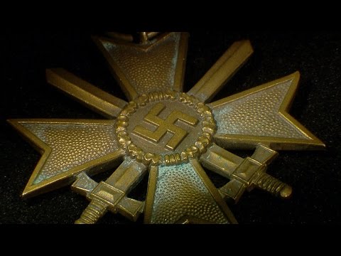 AfD-Spitzenkandidat handelt mit Hakenkreuzen | Panorama | NDR