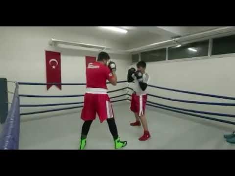 Kamil Arslan boxing training.