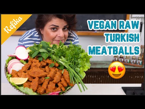 ÇİĞ KÖFTE: VEGAN RAW TURKISH BULGHUR MEATBALLS 🤩🌱 Favorite Turkish Street Food ❤️