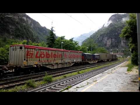 DOPPIA TRAZIONE DI BLS ALPINISTI CON MERCI IN TRANSITO A VARZO. (VB) 25 - 6 - 2016