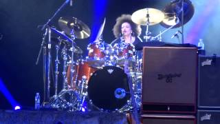 Santana - Guadalajara 2013 - Bass/drum solo Benny Rietveld / Cindy Blackman
