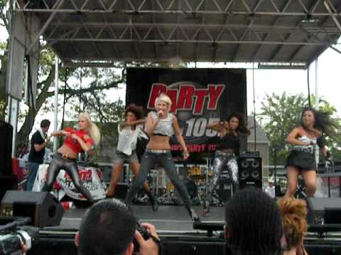 Paradiso Girls "Patron Tequlia" @ Megajam Party 105