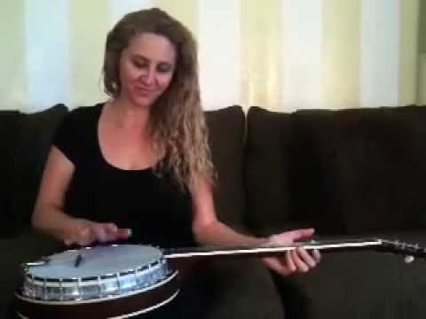 Jill Ellisa - percussive banjo