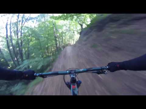 Enduro Singletrack in Buila Vanturarita Mountains, Romania