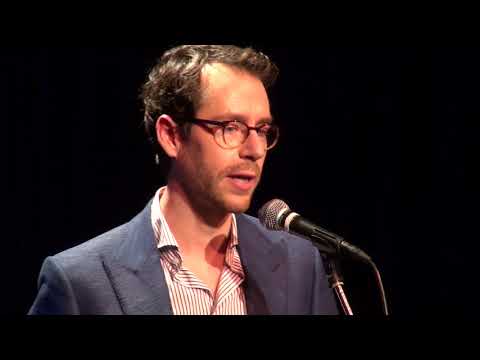 John Alexander Janssen promoot 'Een verhaal uit de zonnestad'