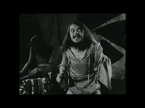 Ange - Le Vieux De La Montagne ( Rare Footage Edited From Point Chaud 1972 Stereo Remastered )