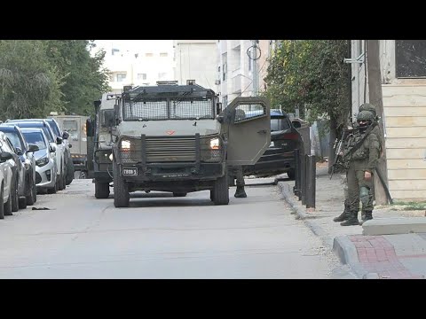 Video | Israeli forces deploy during raid on West Bank's Bireh | AFP