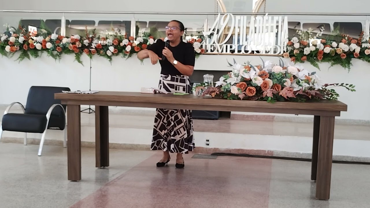 TESTEMUNHO IMPACTANTE MISSIONÁRIA VANUSA IMPOSSÍVEL NÃO CHORAR