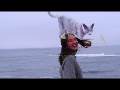 Pequeño Mundo Entre 2 - Maya Endo