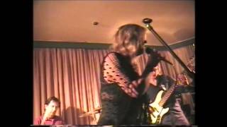 Deborah Bonham Band - I Can't Stand The Rain Live @ The Famous Bein Inn. Glenfarg. Perthshire.