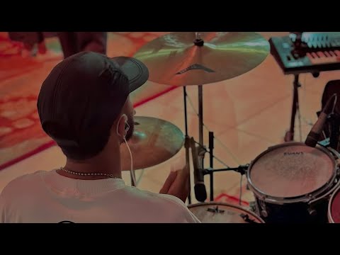 Junior Unwrapped | Toca em mim de novo (DrumCam)
