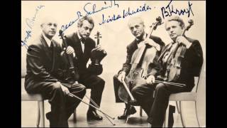Mozart - String quartet K.499 - Budapest SQ 1955