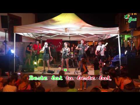 Beste bat (HUNTZA) Gorlizen 2017-07-27an XURRUTen