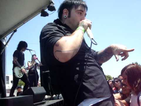 Modern Day Escape - Maybe Holding Hands Wasn't Such A Good Idea