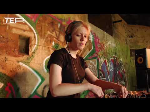 Justine Perry – TEP x UTOPIA56 //004//