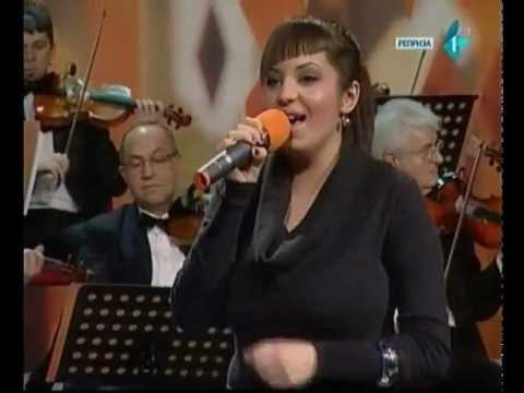 Milana Stevanov - U sokaku komsija mi jutros sljive bira - Iz naseg sokaka (16.02.12.)