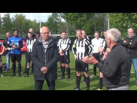 Kees Leliveld lid van verdienste bij Excelsior ' 20