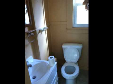 393 Center St, 2nd floor Apt slideshow