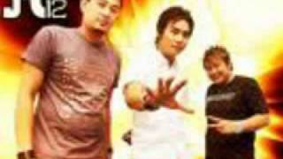 Download lagu st12-cintailah aku.flv mp3