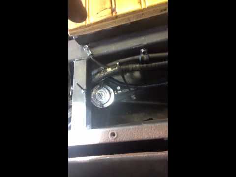 Mr. Gasket fuel pressure regulator leaking, DO NOT USE THES