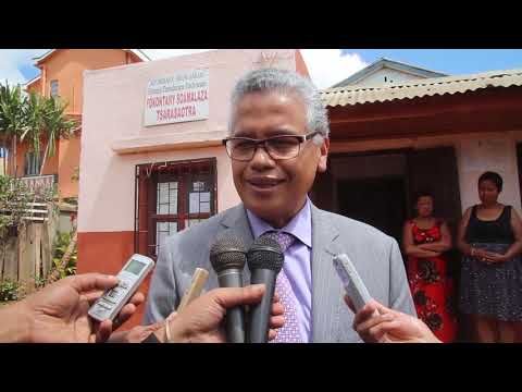 Minisitry ny Rano , ny Angovo ary ny akoranafo  Vonjy ANDRIAMANGA