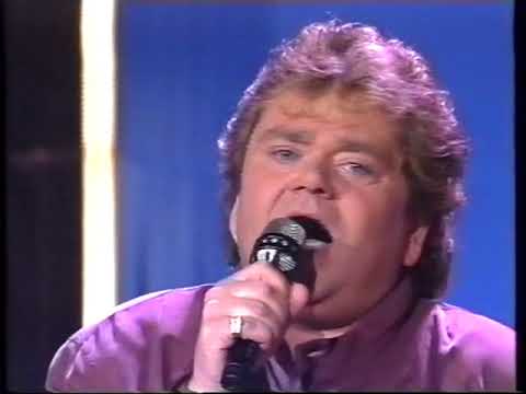 André Hazes  & Jan Akkerman Een blik in je ogen   YouTube