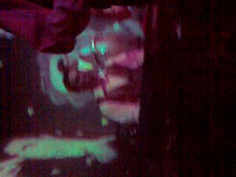 la kexu con alex stella