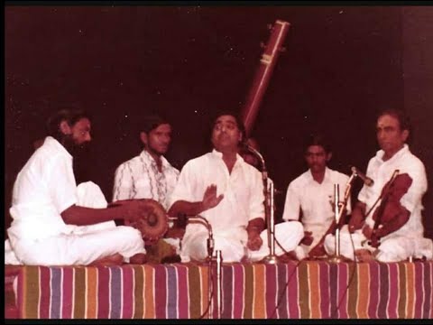 Pakkala Nilabadi - Madurai T.N.Seshagopalan - Lalgudi G.Jayaraman -Karaikkudi Mani - G.Harishankar