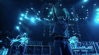 System Of A Down - "Suite-Pee" live at Reading Festival 2003