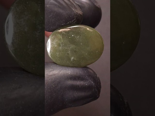 حجر سربنتين خامات اليمن طبيعي