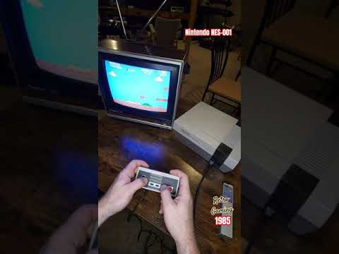 Retro gaming with Nintendo NES-001 #shorts #retrogaming #nostalgia #vintage