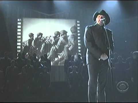 Trace Adkins on the CMAs With West Point Glee Club - Til The Last Shot's Fired